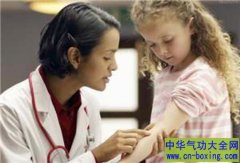 白癜风对青少年的危害不可小觑 白癜风的治疗原
