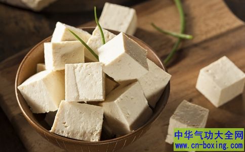 摄取过多易中风？钙片背后的真相是...
