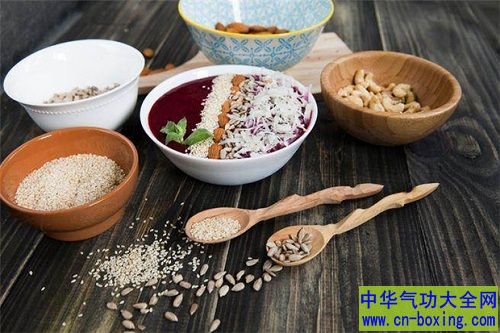 秋 季进补5原则！忌苦燥、多吃酸