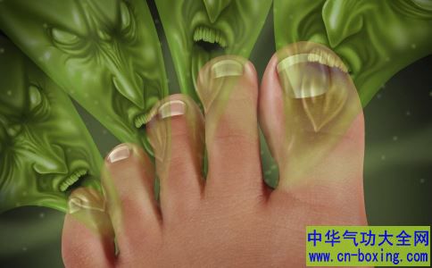 夏天脚臭可以理解 为何冬天也脚臭？