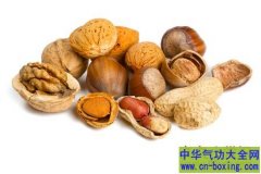 每日食用坚果 可降低早逝风险
