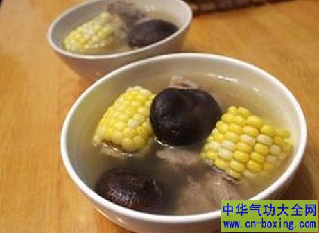 粟米香菇排骨汤