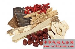 预防骨质疏松 快喝枸杞排骨汤