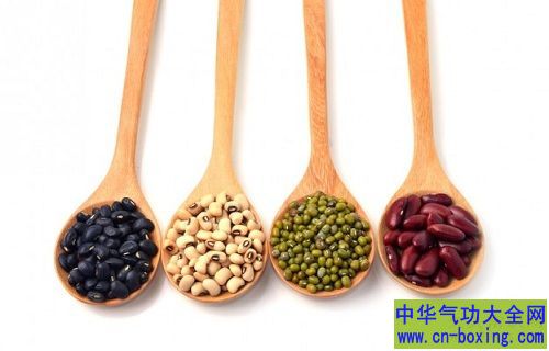 严重掉发：吃豆类