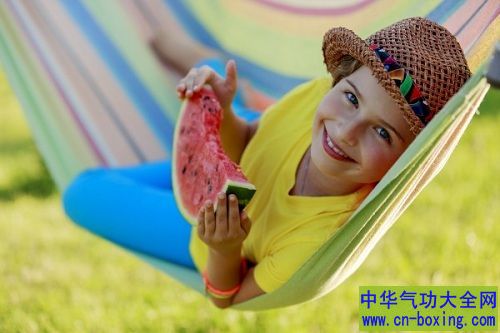 西瓜虽甜有益健 康 对人体好处有多大？