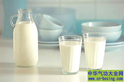 这些食物绝不能空腹吃 再饿也要忍住