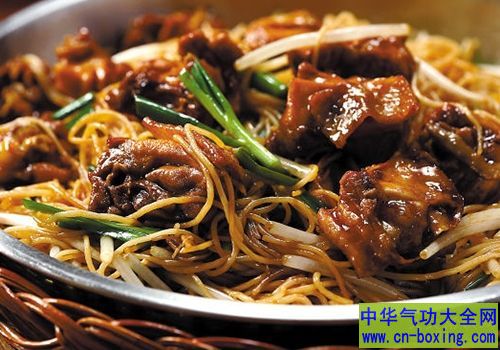 常吃宵夜当心导致胃癌 最好不要吃夜宵易致病