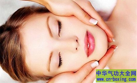 法令纹是衰老标志 预防很重要
