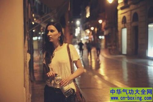 下班时请用1.5倍快速步行