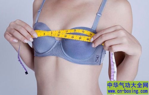 女人乳房30岁下垂 7个方法抗衰老
