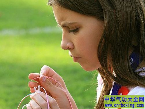 容易分心吗？4种技巧让你提升专注力