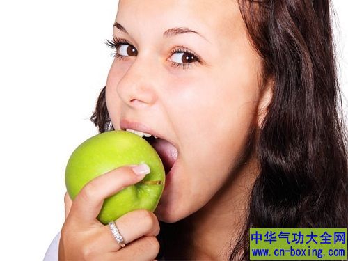 4种空腹不能吃的水果