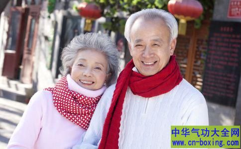 冬 季老年怎样保暖 六大事项要做好