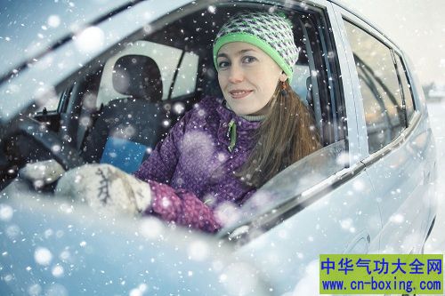 雪天驾驶掌握这些技巧 就不用再担心了！