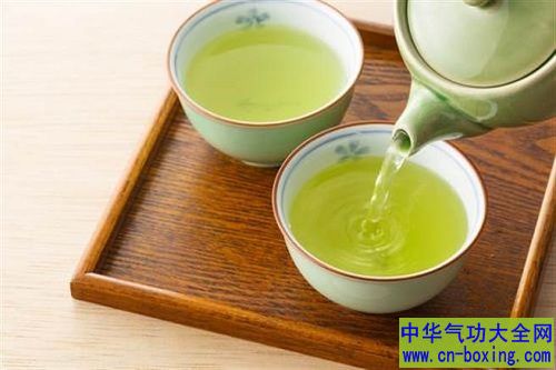 健 康对策！用绿茶漱口的3个好理由