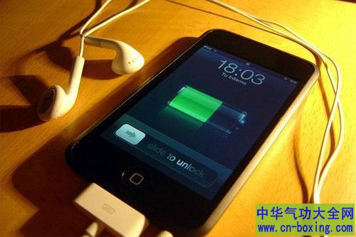 这七种错误充电习惯 会折损你的手机电池