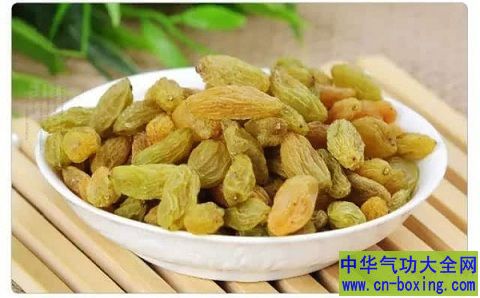 常吃葡萄干有哪些好处 有抗癌功效 