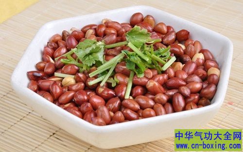 慢性胃炎与花生米相克