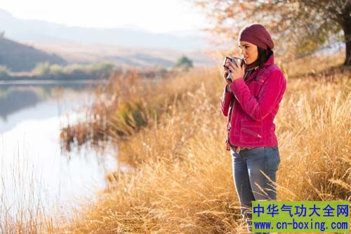 多晒太阳深呼吸 轻松为健康加分