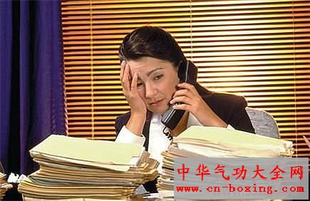 新研究：不运动比肥胖更致命