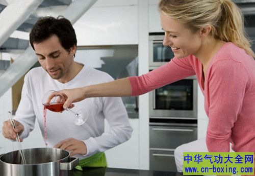 别扔！没喝完的红酒还有很多用处