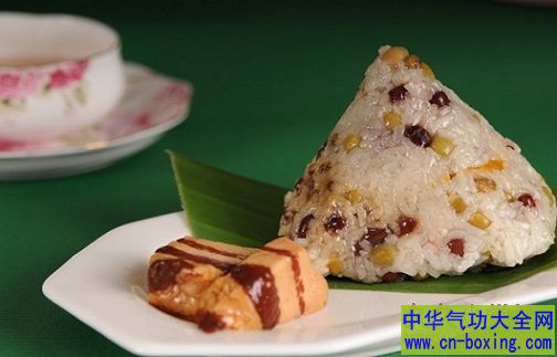 传统粽子热量高 吃多胖死人