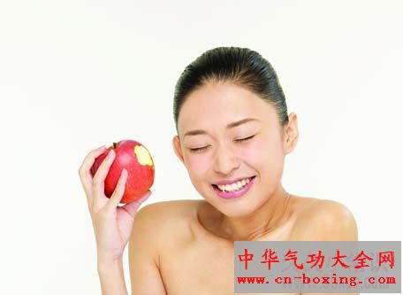 小心打蜡苹果
