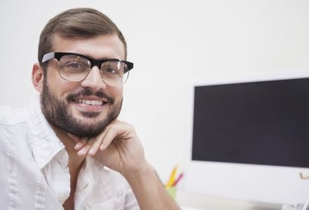 男人容易打光棍的面相什么样？