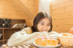 眼睛很长的女人面相解析，眼睛细长的女人命运