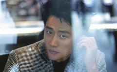 男人嘴巴右边长一颗痣的面相有什么含义？