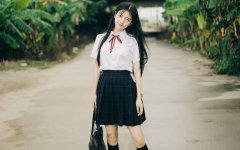 女人鼻梁侧长痣面相，鼻翼长痣好不好？
