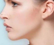 鼻子下有痣的女人好不好？痣上长毛好不好？