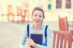 八字分析哪些女人婚姻最幸福
