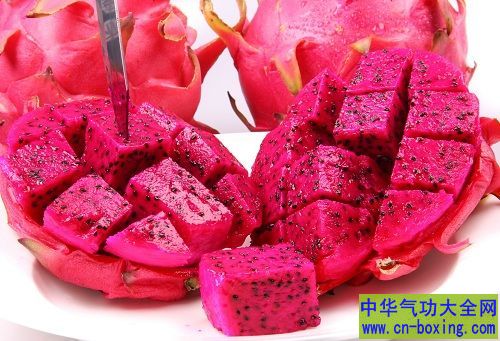 营养更胜芒果!夏季吃火龙果的5大好处