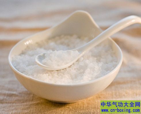 生活中吃盐过多有哪些危害?