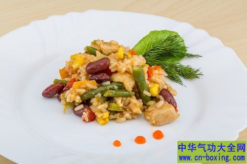煮饭时加一物 餐餐吃米饭也能瘦