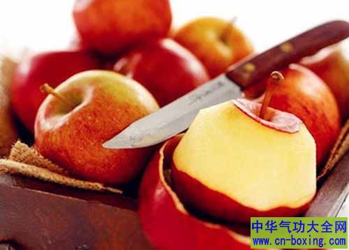 早上空腹吃苹果好吗?哪类人不宜吃苹果