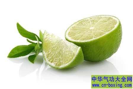能让你皮肤光滑又白嫩的5种水果