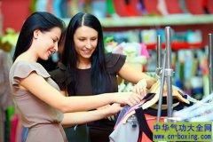 女人一换季就没衣服穿？ 教你如何买百搭不过季