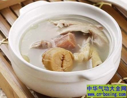 不要再吃!这四类剩菜危害健康