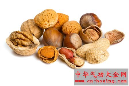 坚果有益健康 哪几种适合你?