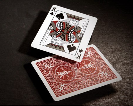 28个经典的纸牌魔术效果详解